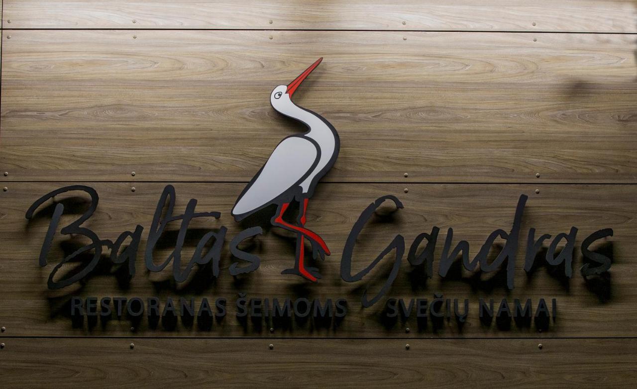 Baltas Gandras Hotel Naisiai ภายนอก รูปภาพ